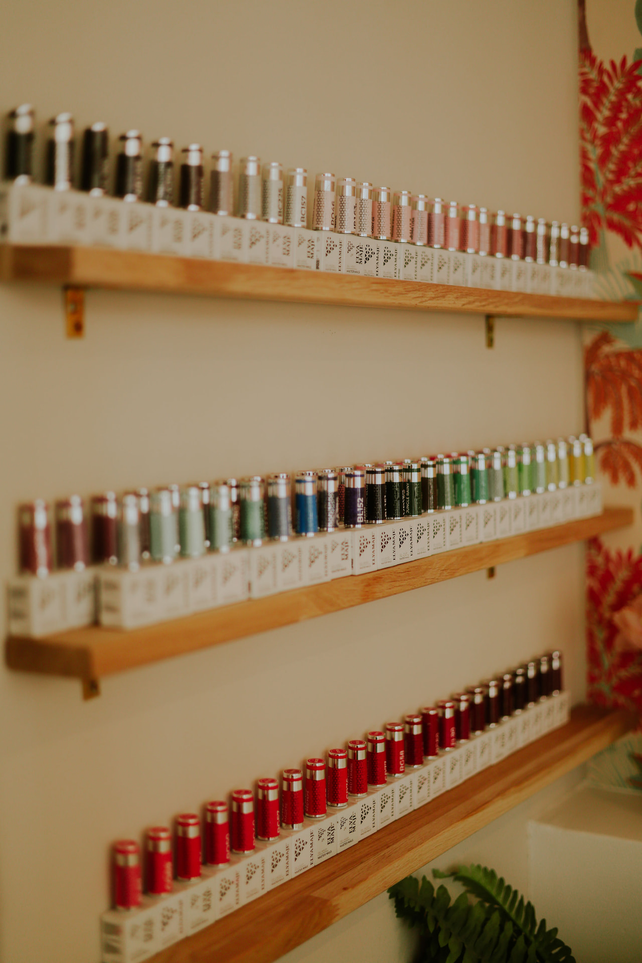 Collection de vernis de l’espace beauté Studio Confidence